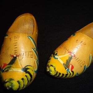 Hand painted Wooden Dutch Clogs- Aruba- Made in Holland